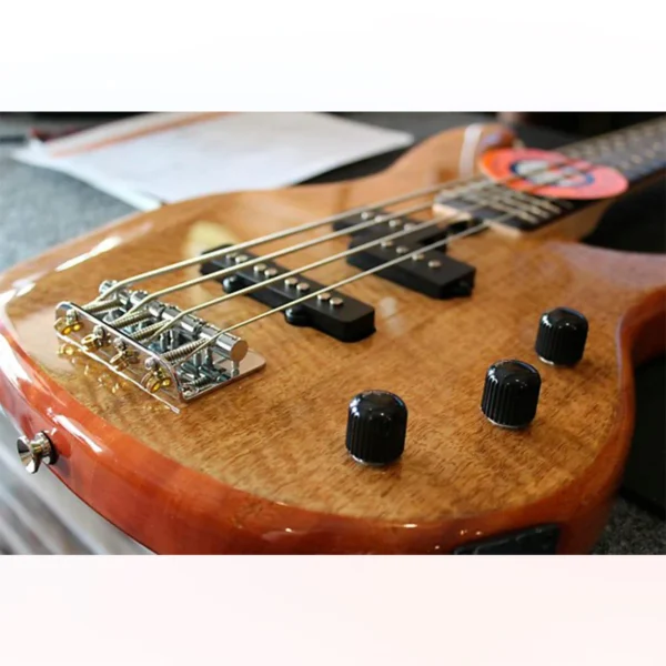 Yamaha TRBX174EW - Bajo Eléctrico de 4 Cuerdas (Natural) - Image 2